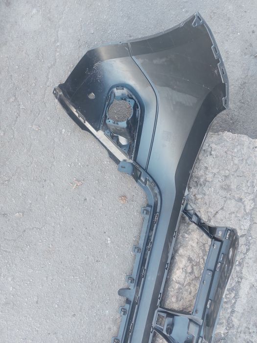 Новий передній бампер Renault Daster