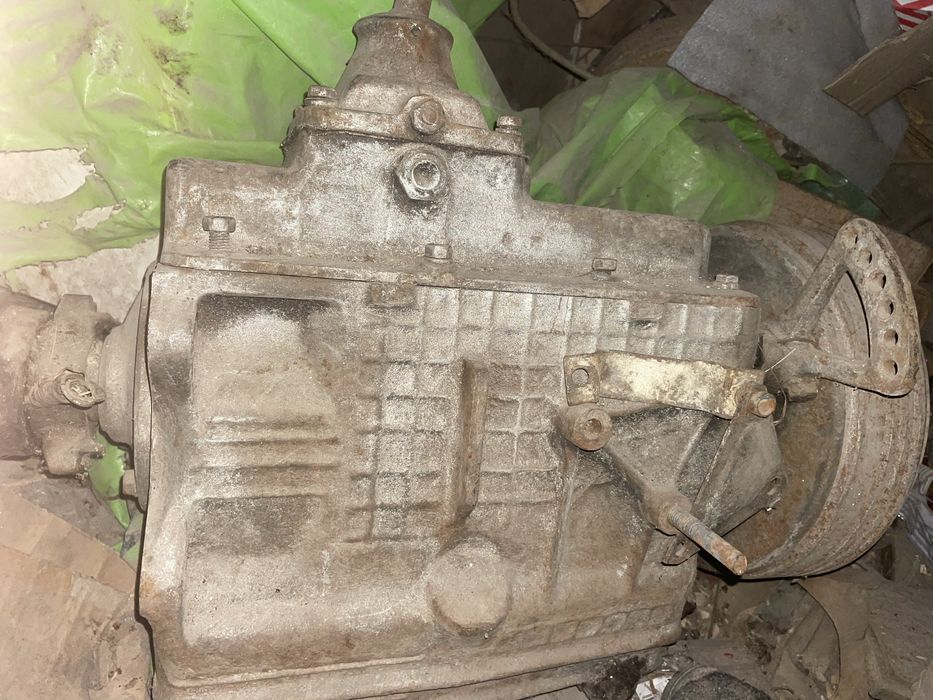 Скоросна коробка передач ЗІС