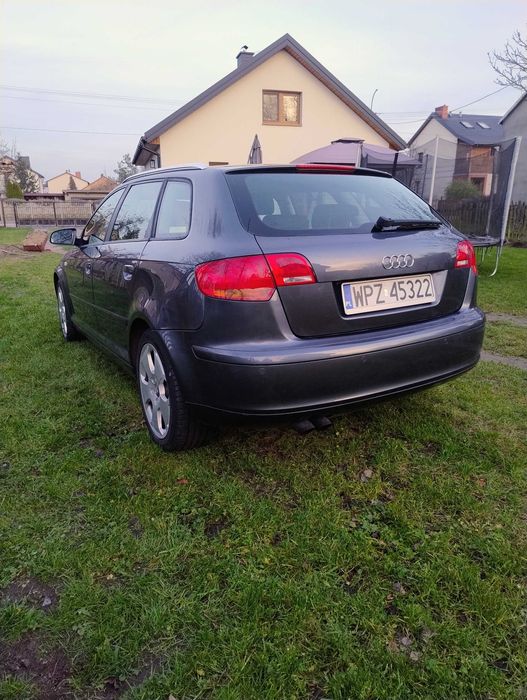 Audi A3 8P Sportback 1.9 TDI 105 KM wersja BKC , 2005 r. światła XENON