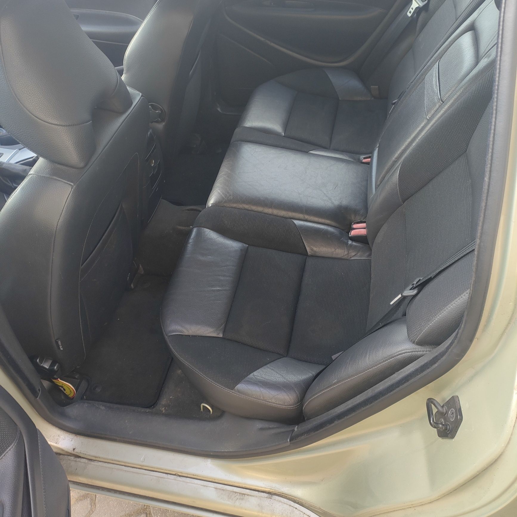 Volvo V70 2006r 2.4 D5