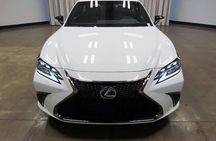 Решетка радиатора (в сборе) на Lexus ES350/300