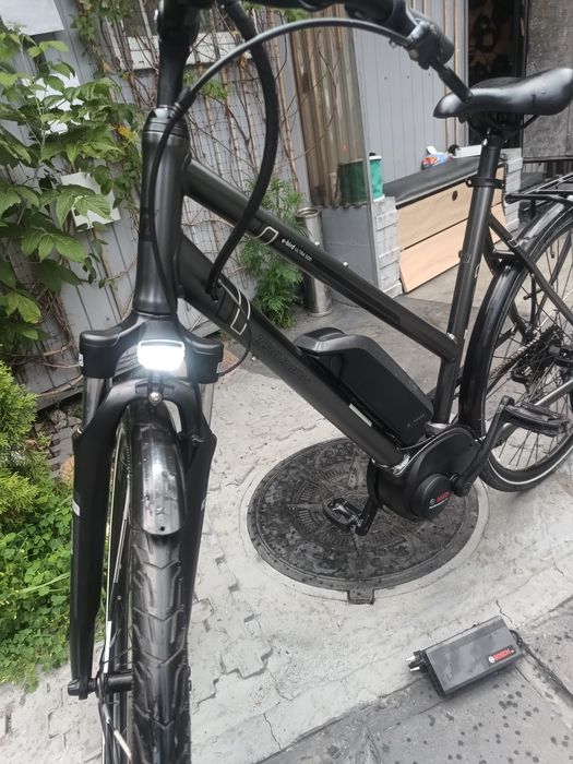 Електровелосипед новий Triumph Bosch Germany  с зарядним пристріем
