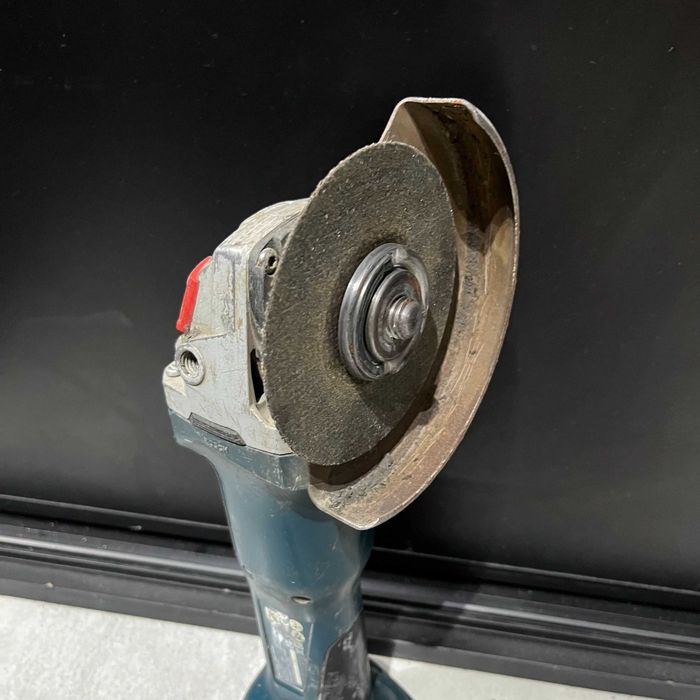 Szlifierka Kątowa Bosch GWS 18V-10 | Używana | Sprawna | Zestaw |