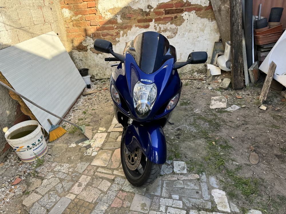 Suzuki Hayabusa GSX1300R