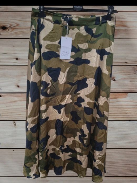 Nowa spódnica z metką 42