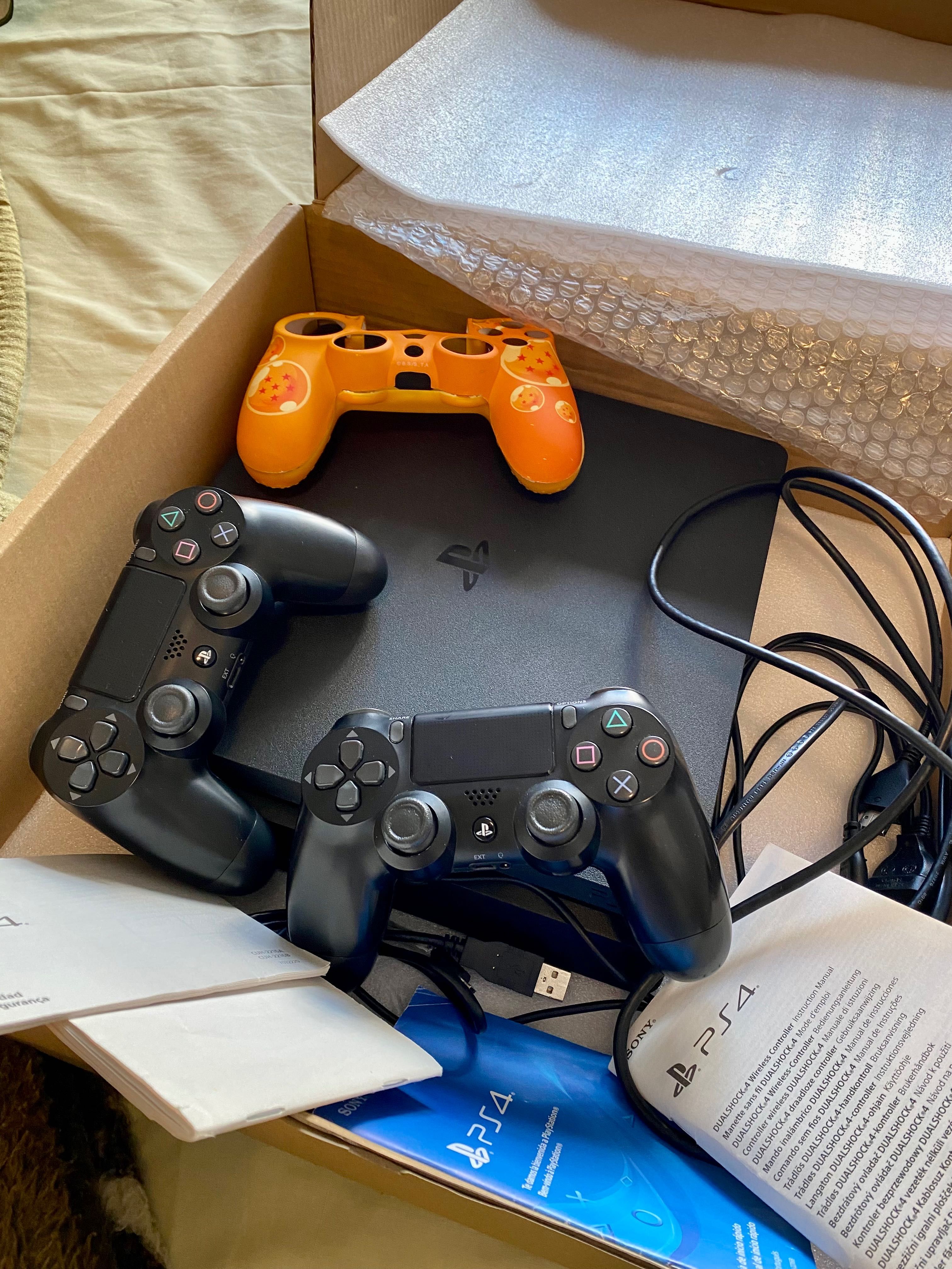 PlayStation 4 Slim 1tb