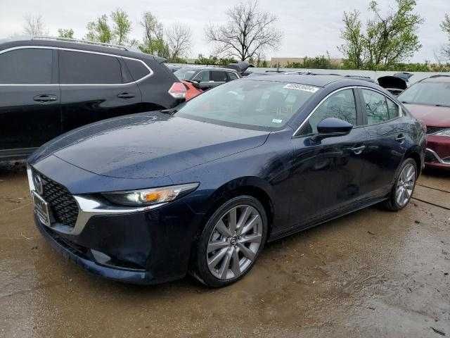 Mazda 3 Preferred 2019 *