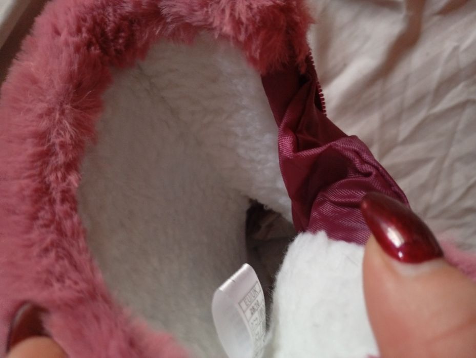 Продам НОВЫЕ зимние сапоги,овчина,покупали в Германии,стелька 18 см