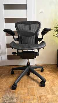 Ergonomiczne krzesło biurowe - Herman Miller Aeron