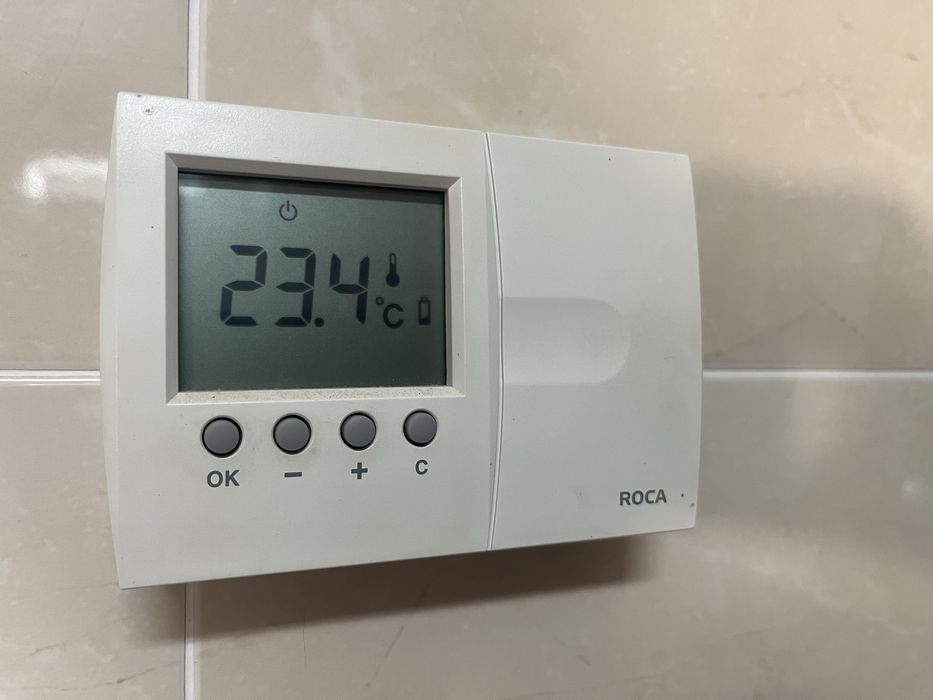 Comando remoto BaxiRoca Gavina e depósito gasóleo 1000L