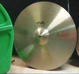 Тарелкa Paiste Formula 602 Medium Ride и Hardcase для тарелок.