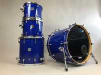 Yamaha Maple Custom Absolute Nouveau 22/12/13/16 Blue Sparkle perkusja