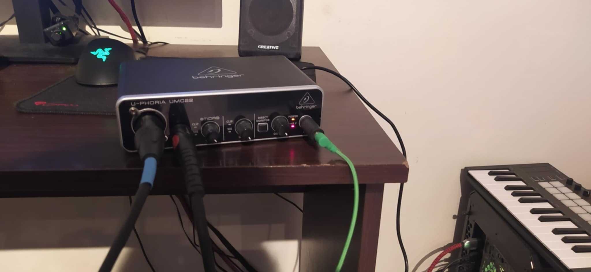 Interface audio Behringer U-PHORIA UMC22