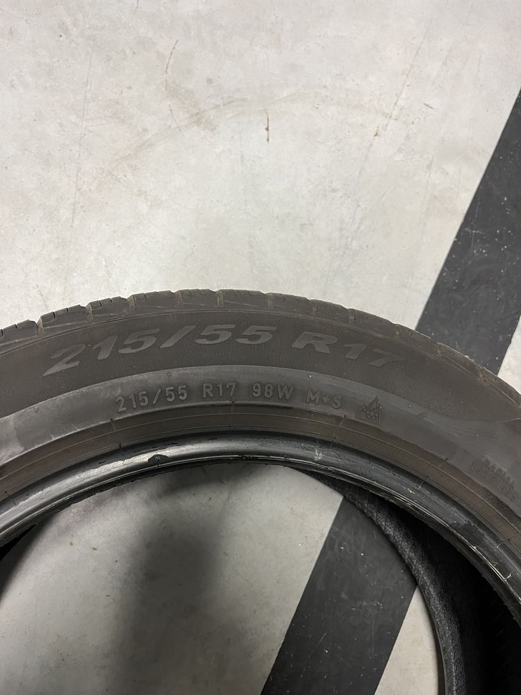 Pirelli Cinturato All Season 215 55 R17