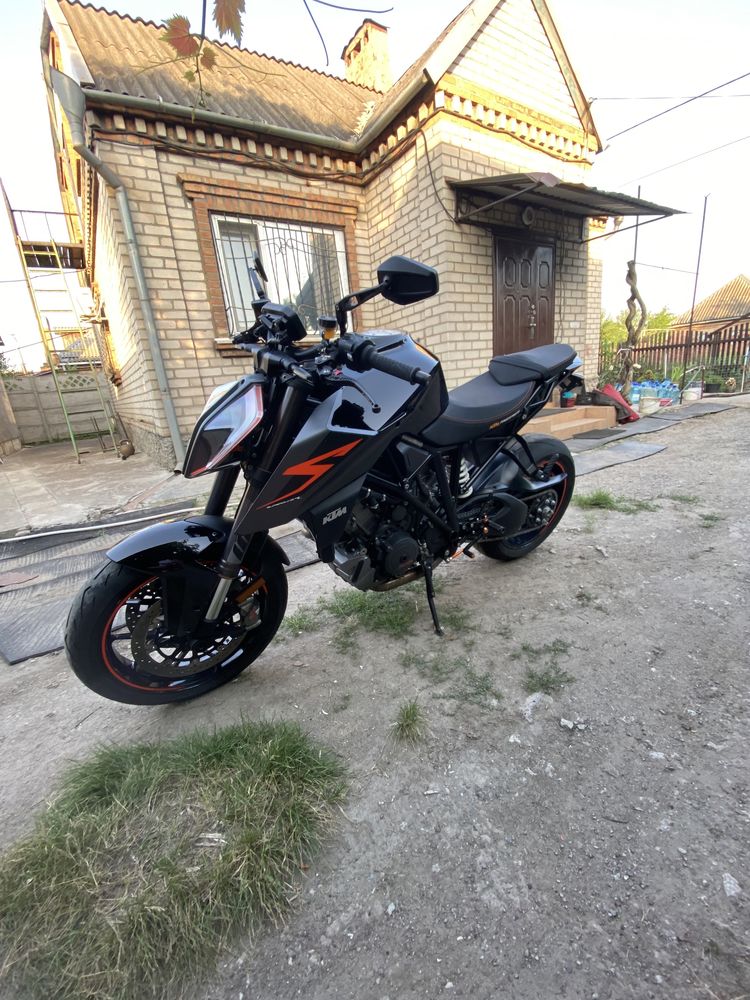 Ktm 1290 super duke R