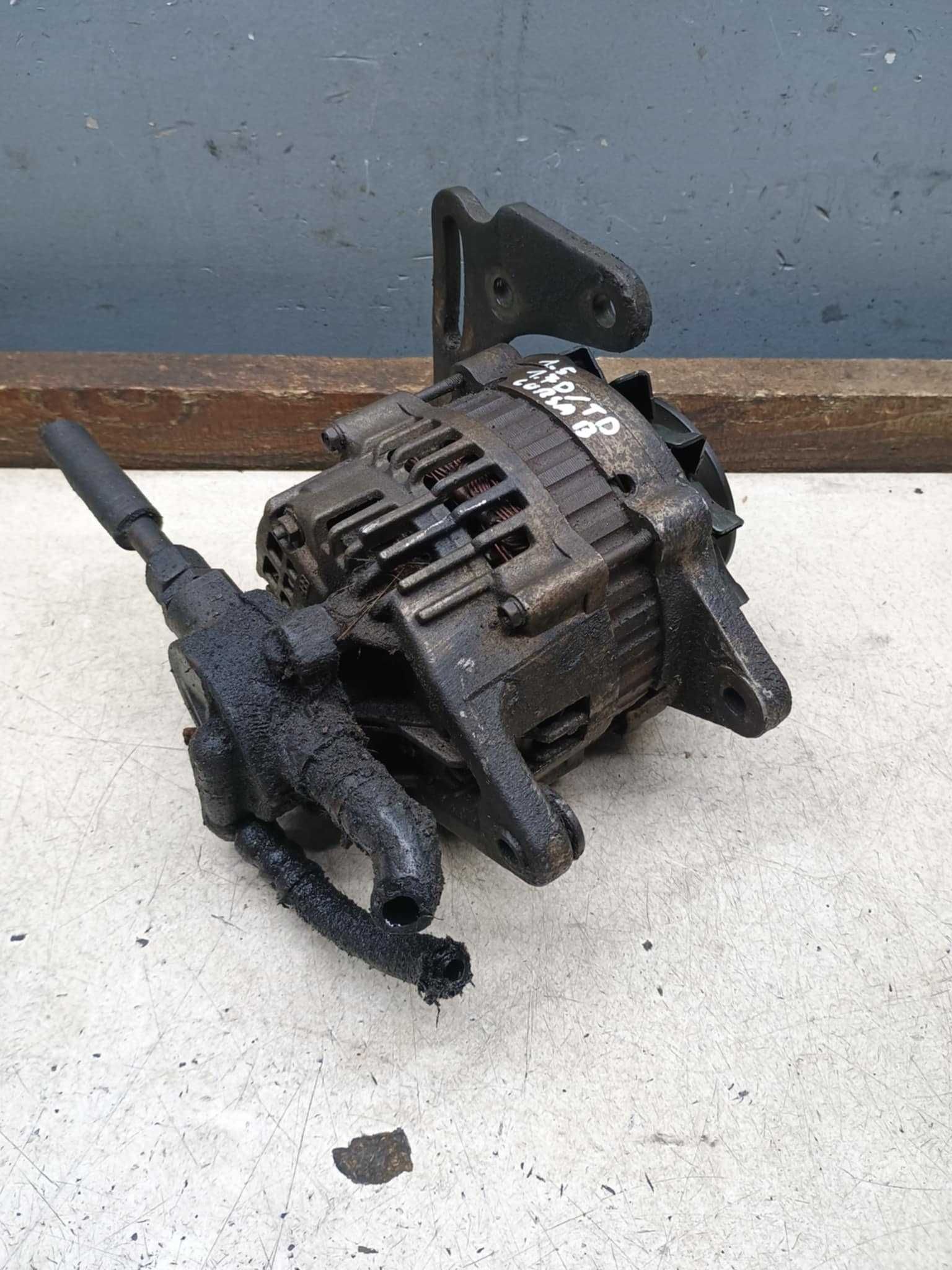 Alternator 70A Z POMPĄ VACUM Opel Corsa B Astra F Vectra B 1.5 / 1.7 d