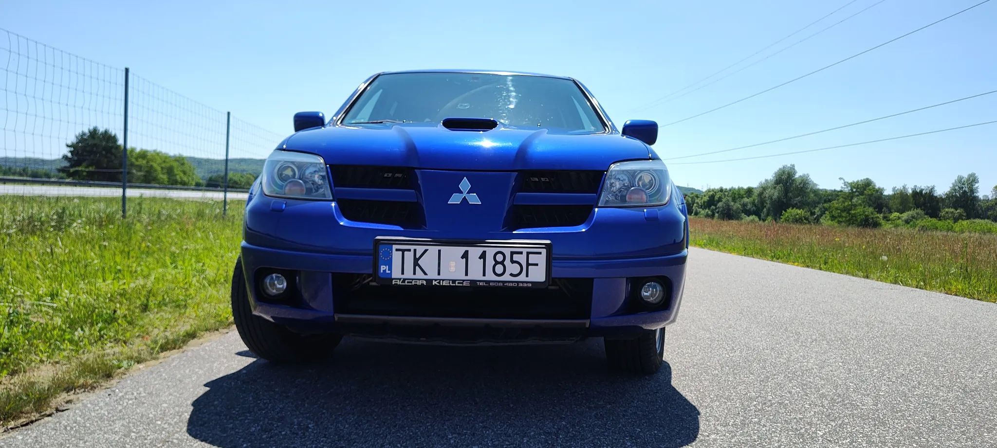 Mitsubishi Outlander Outlader Turbo 4g63T LPG 1.5 roku 2 kpl kół do negocjacji