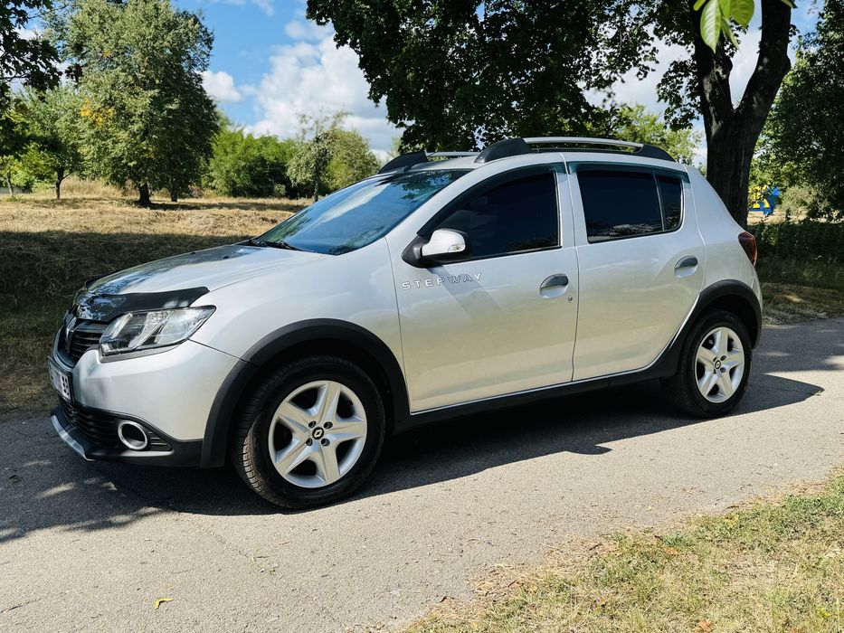 Renault Sandero StepWay 1.5dCi ZEN 2015 рік