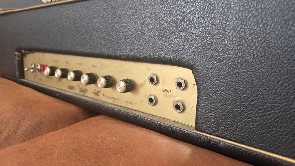 Amplificador de guitarra Marshall vintage