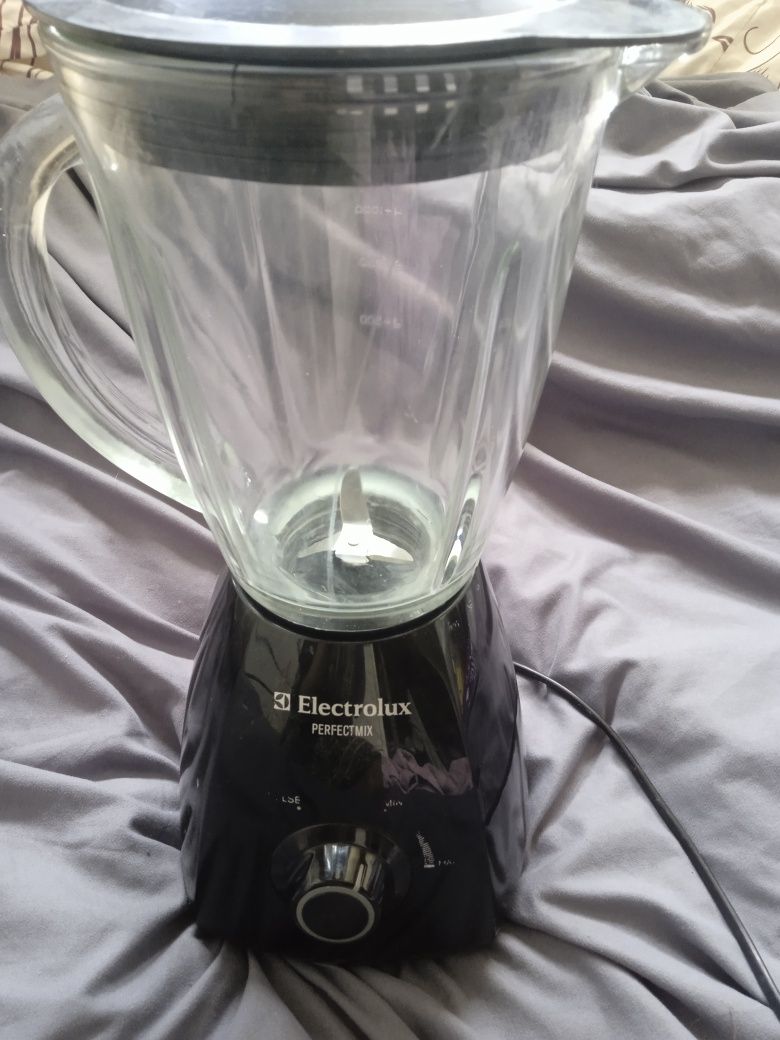 Blender kielichowy Electrolux