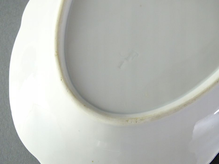 przedwojenny biały półmisek porcelanowy patera
