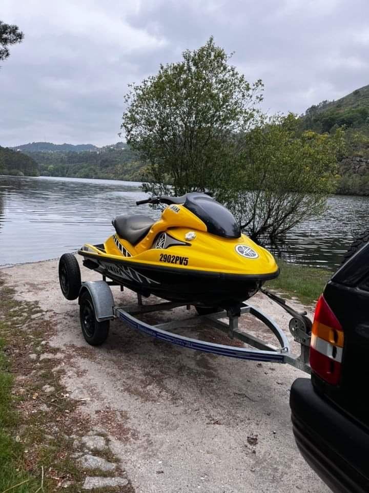 Yamaha  gp1200r vendo/troco