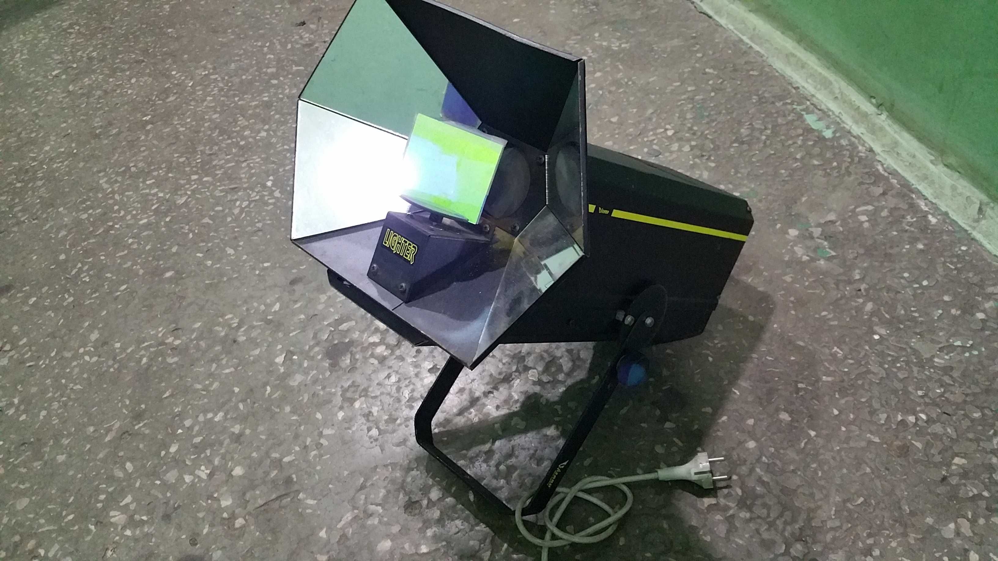 Прибор световых эффектов мощный DMX сканер 250 ватт Lighter Wizard