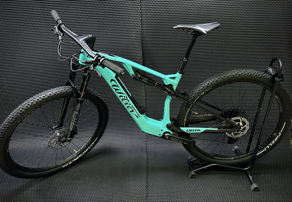 Електро велосипед Wilier Urta Hybrid XT 2024