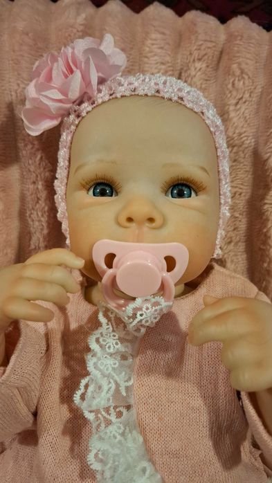 Boneca reborn 48cm. Artigo novo