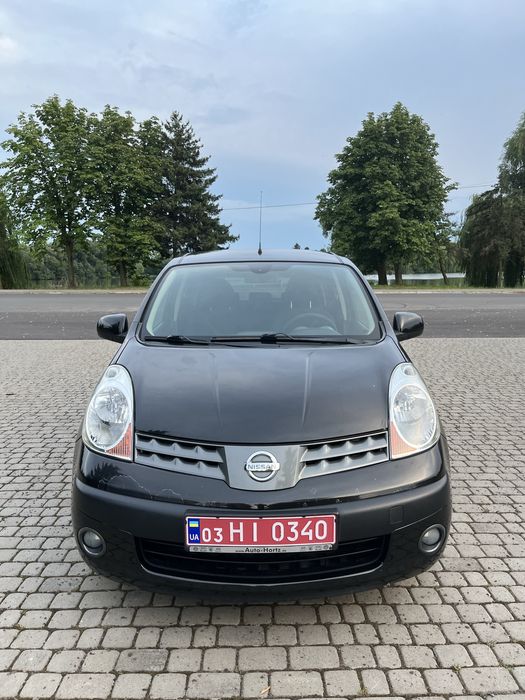 Nissan note 1.6 бензин