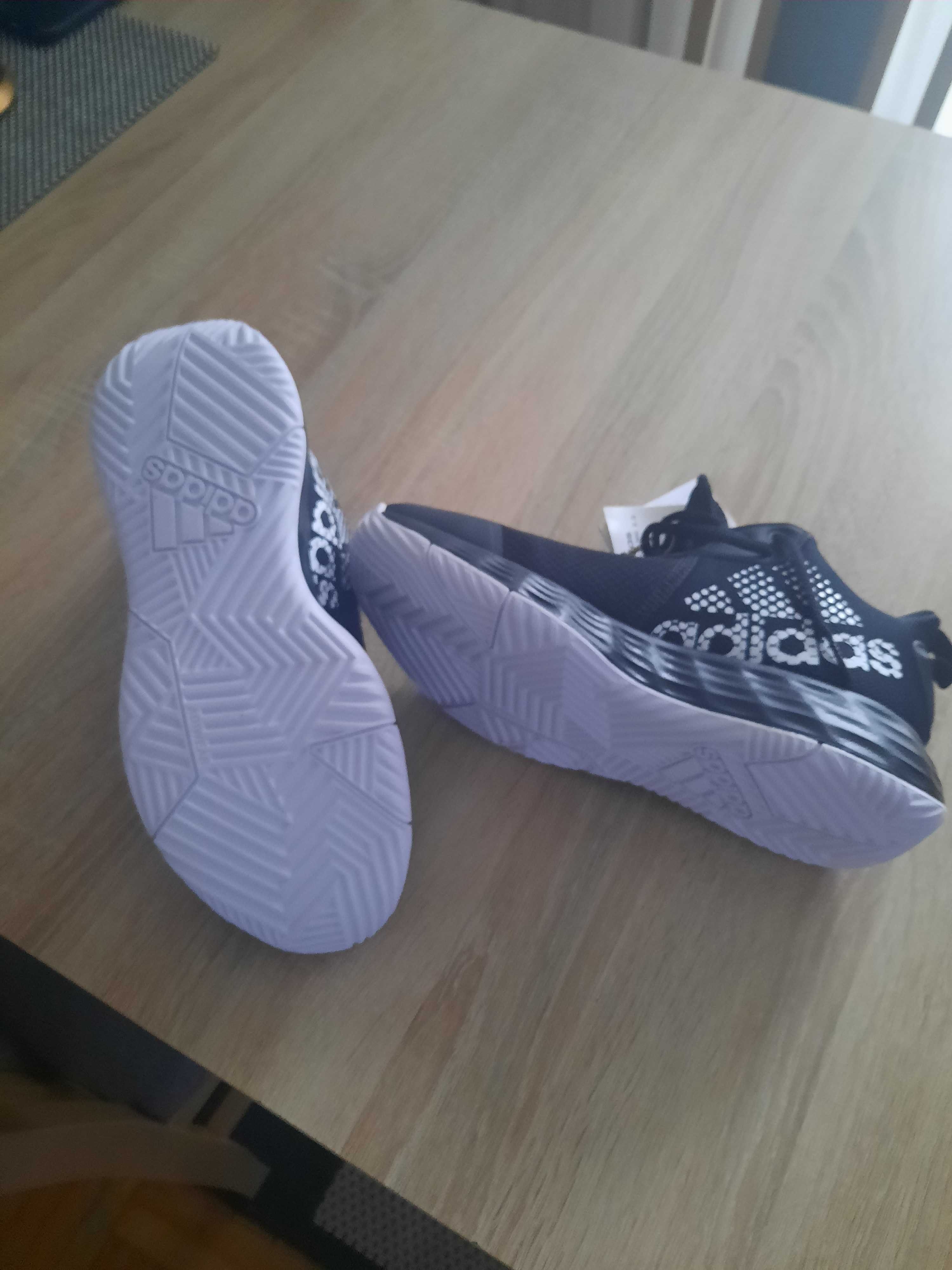 buty adidas owenthegame2,0 rozmiar 41,5/ NOWE