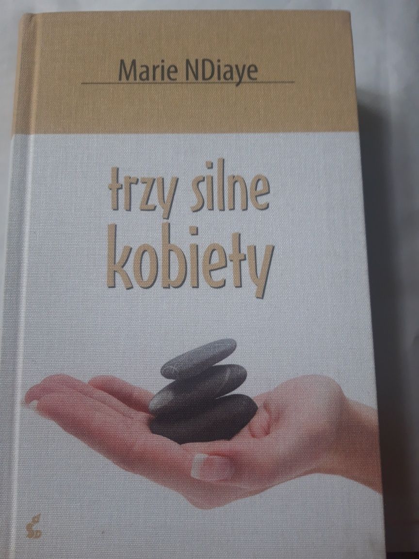 Trzy silne kobiety. Marie NDiaye