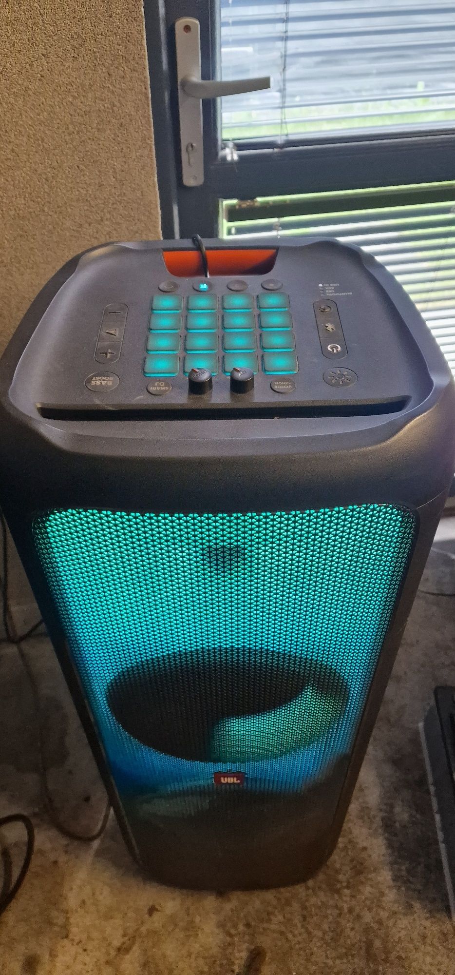 Jbl partybox 1000