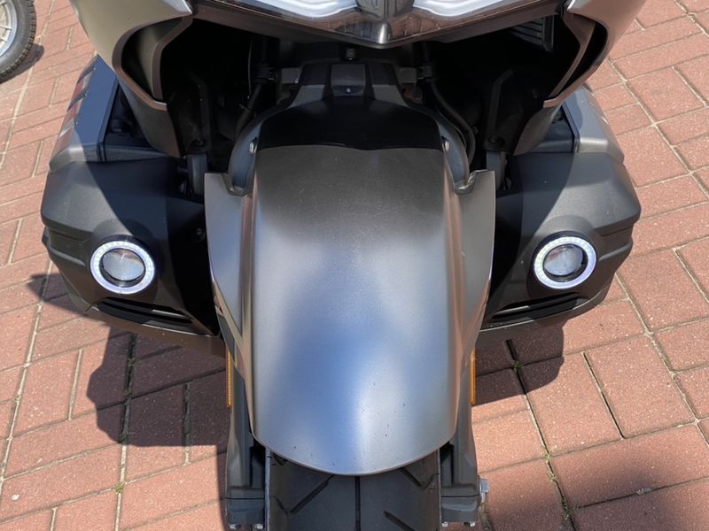 Honda gl1800 goldwing lampa halogeny ring