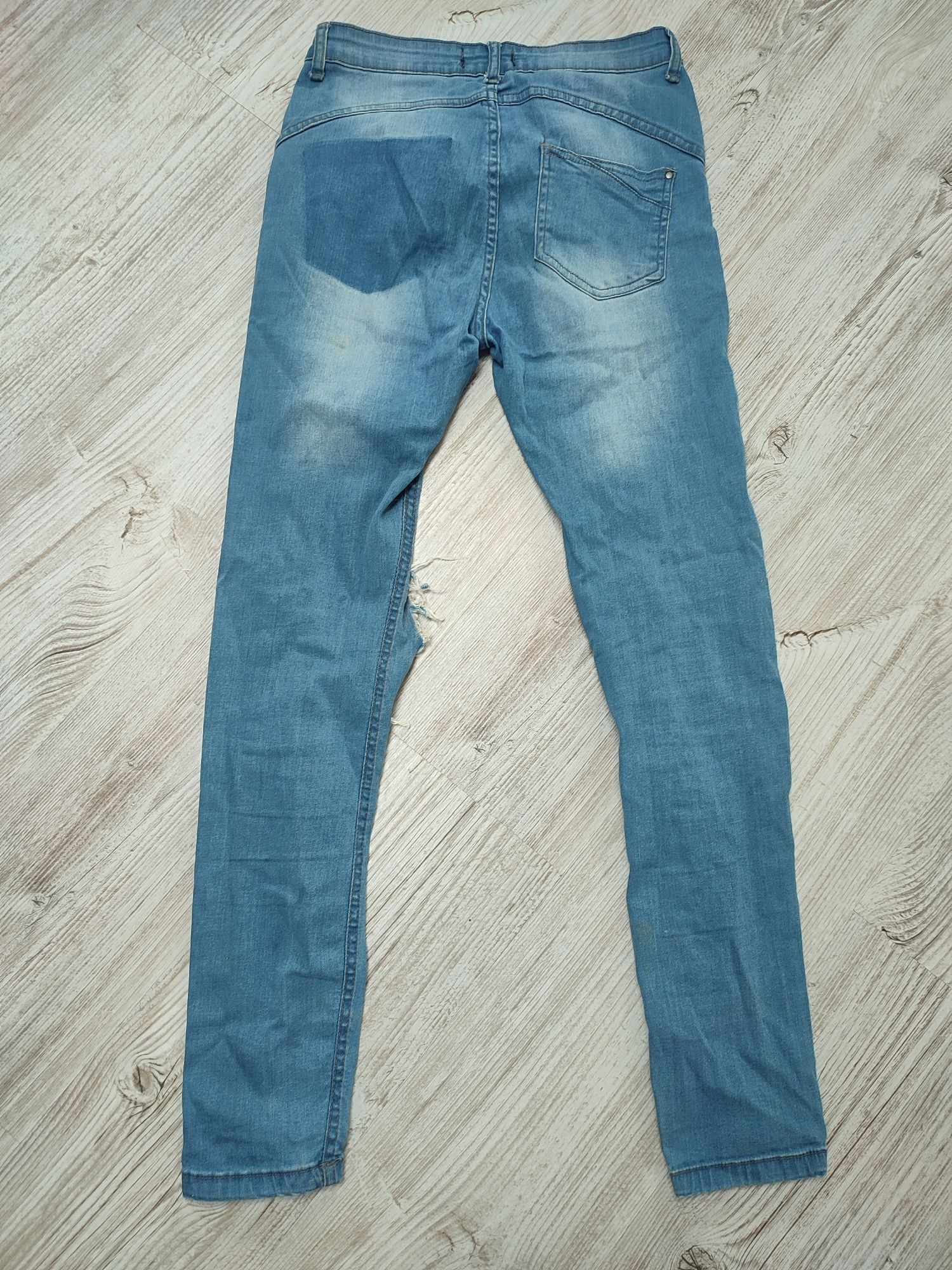 Select 34 XS spodnie damskie jeansowe dżinsy rurki dziury elastan