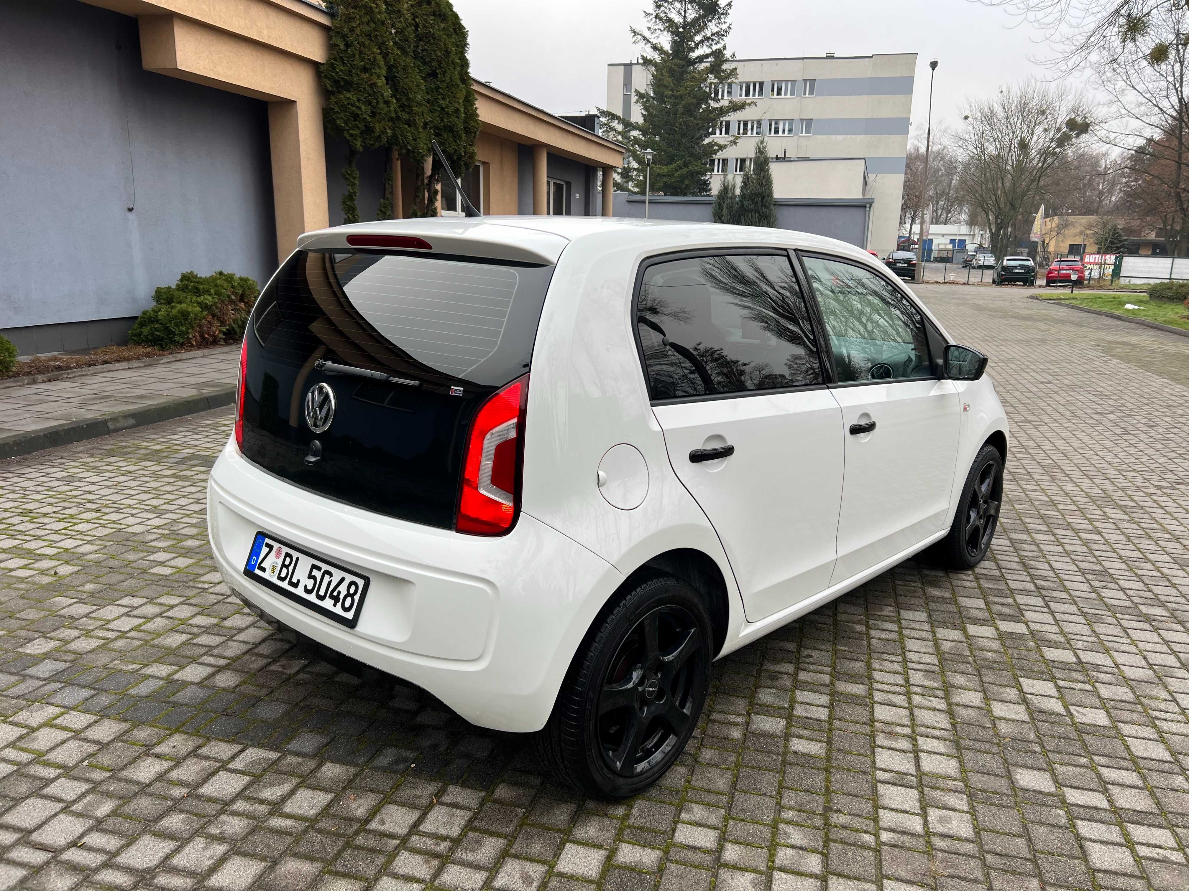 Wypożyczalnia aut Łódź, Tanirent.pl klasa A - VW Up! lub podobny