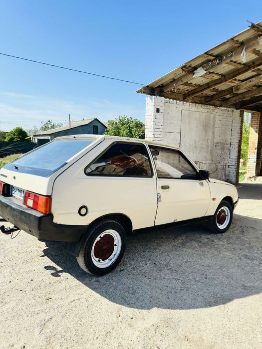 Продам таврию в отльчном состояний