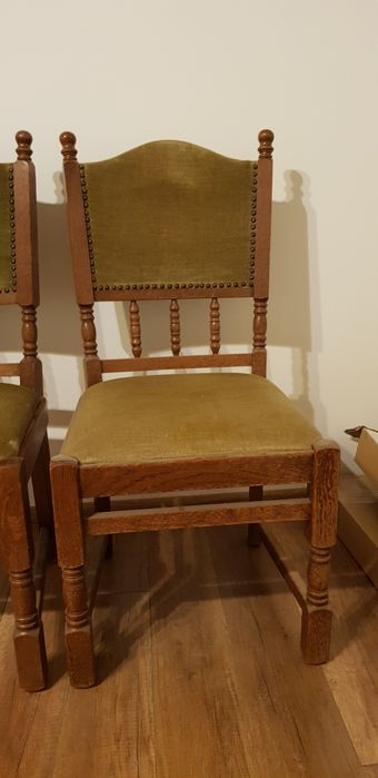 Krzesła drewniane dębowe vintage