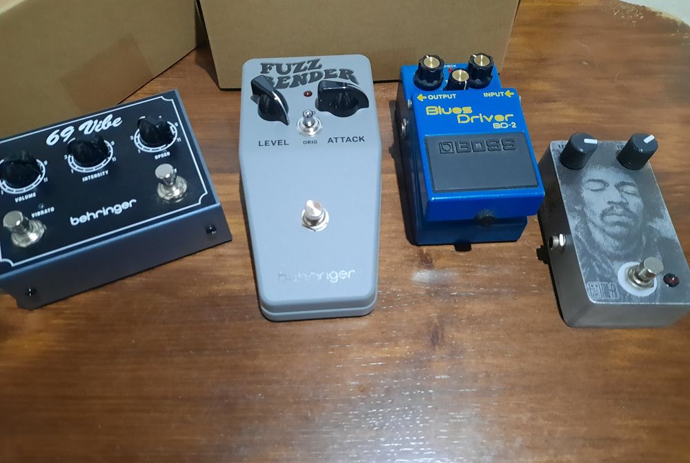Pedais de guitarra