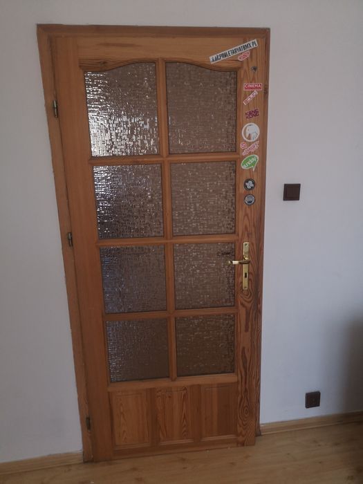 Drzwi drewniane stan bdb lite drewno