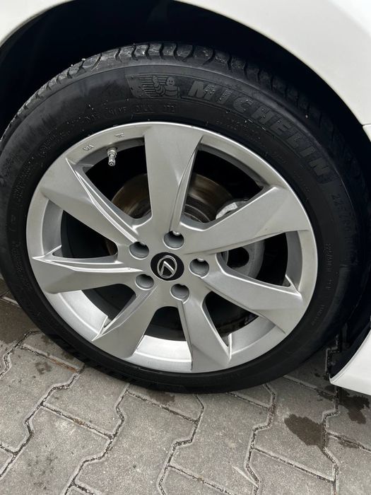 Lexus ES -300 гарний стан