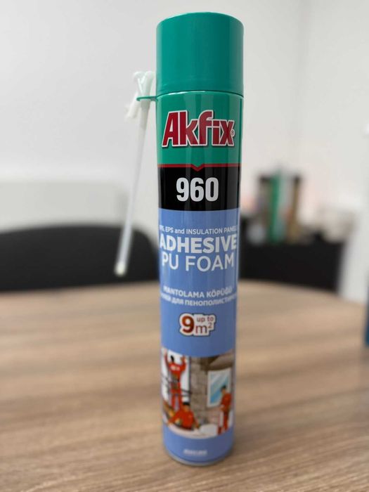 Профессиональная монтажная пена AKFIX
