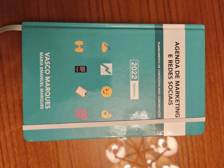 Agenda de marketing e redes sociais. Portes Incluídos.