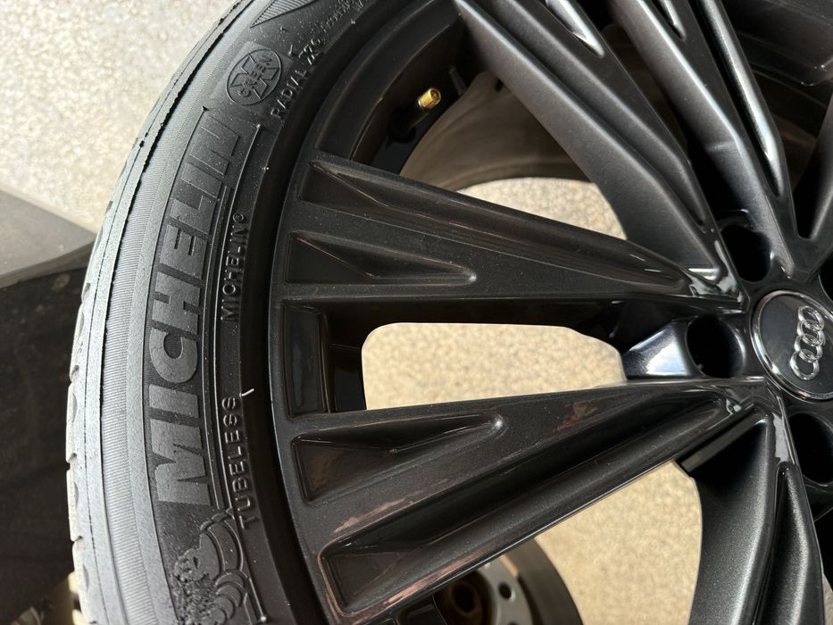 Резина 255-40 р 20 michelin