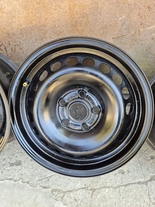 Продам оригинальные диски VW R15