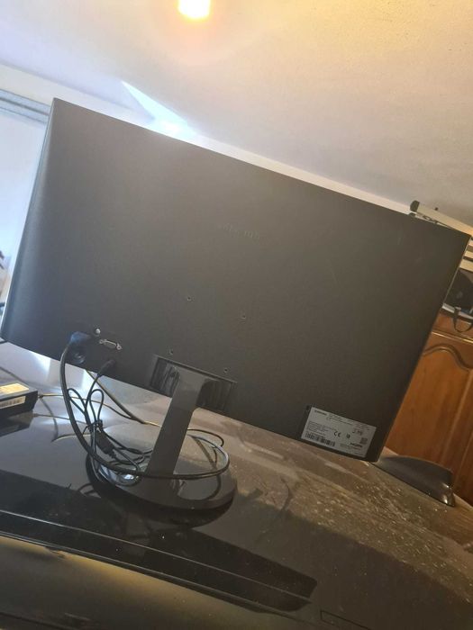 Monitor Samsung LS24F350FHUXEN 24" LED