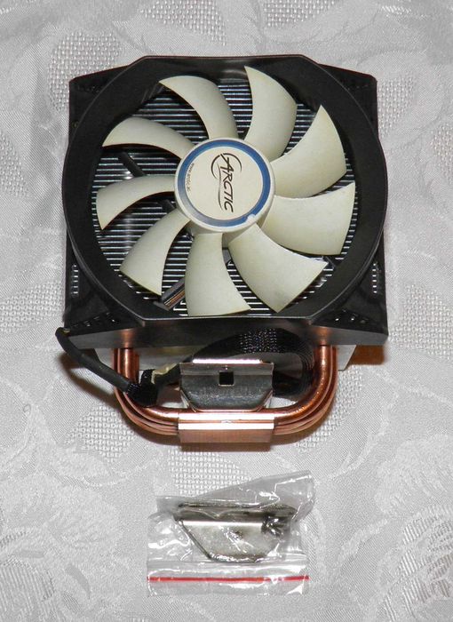 Кулер Arctic Freezer 13 кріплення AMD
