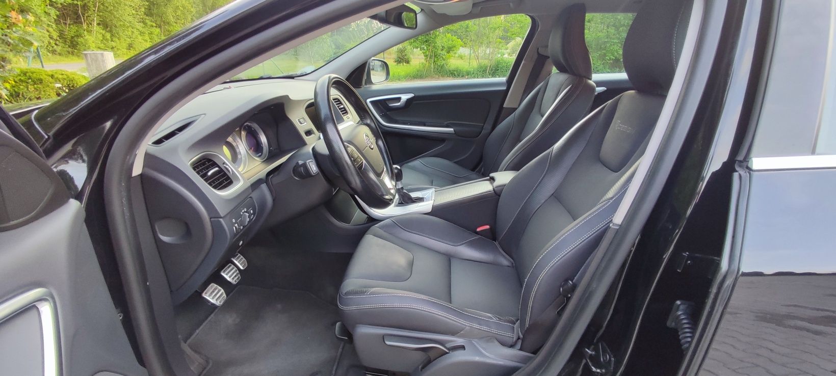 Volvo V60 1.6 115km#R Design # Xenon#Nowy rozrzad#