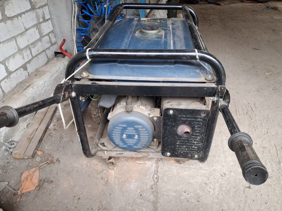 Комплект бесперебойного питания .