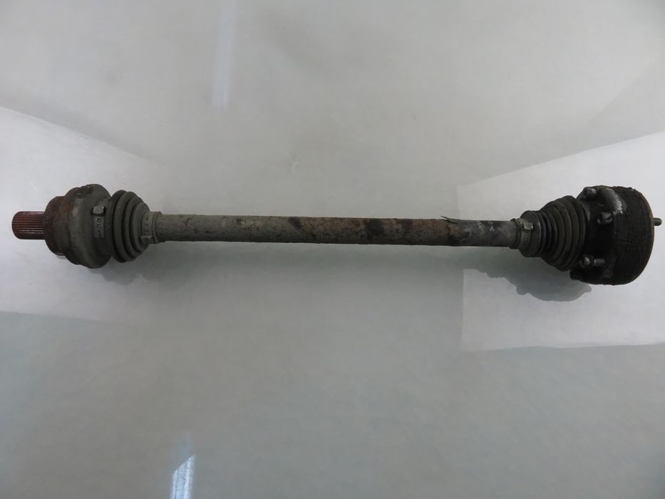 Półoś Prawa Tylna Vw Golf V 2.0 Tdi 16v